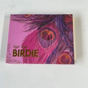 Bye bye birdie Colour Pop pallet